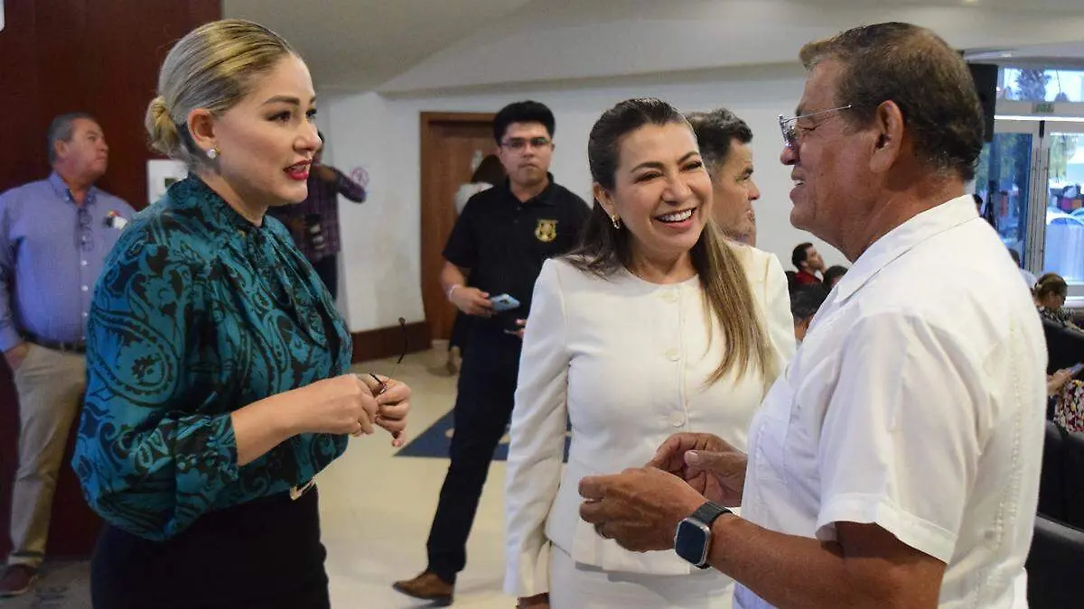 profesor-diputadas-buceo-congreso