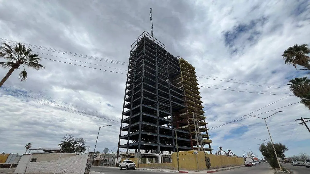 edificio más alto en la paz