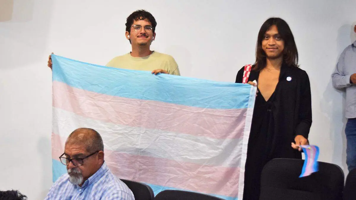 activistas-bandera-trans