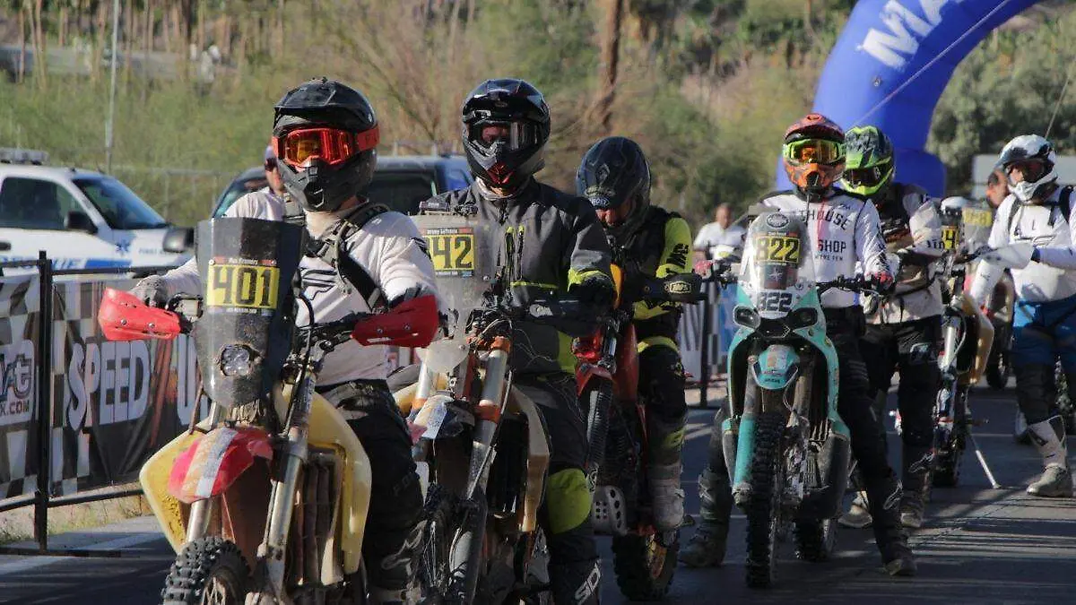 aficionados-carreras-off-road-baja-california-sur