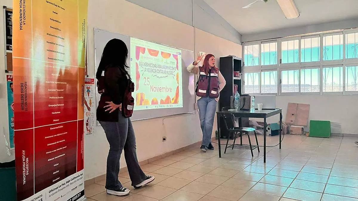 instituto de las mujeres platica