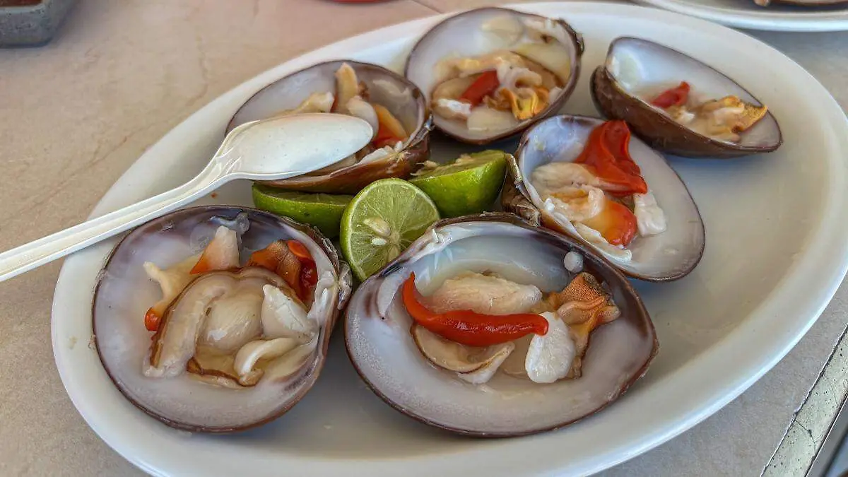 almejas con limon mesa