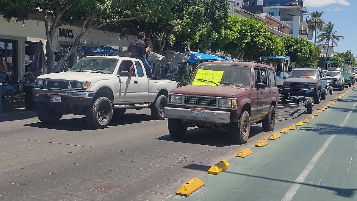 manifestacion-malecon-la-paz