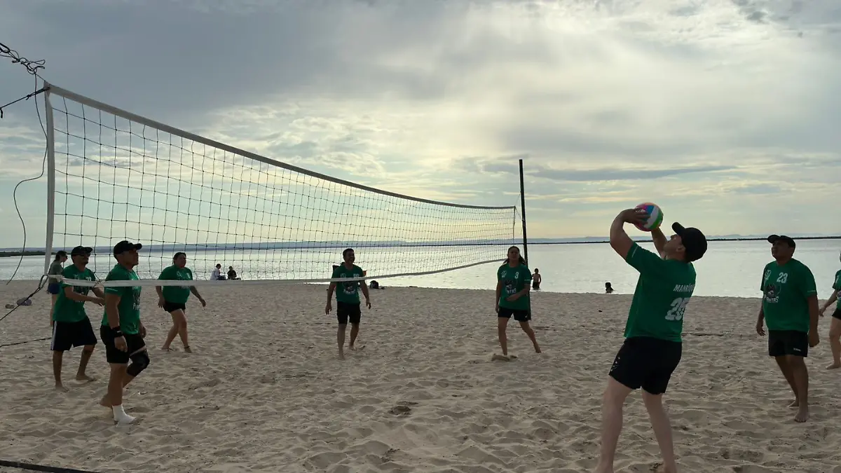 voleibol-playero-aniversario-hospital-salvatierra