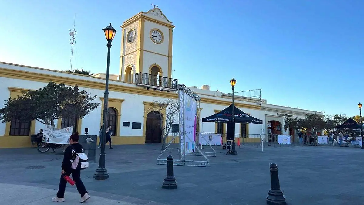 d95864fd-6c1c-4574-99e8-838041ebf8d3