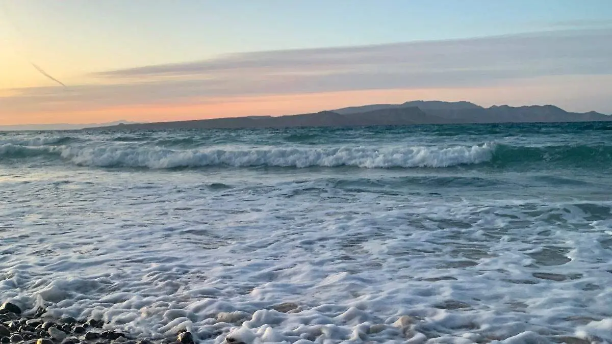 atardecer-playa-el-tecolote