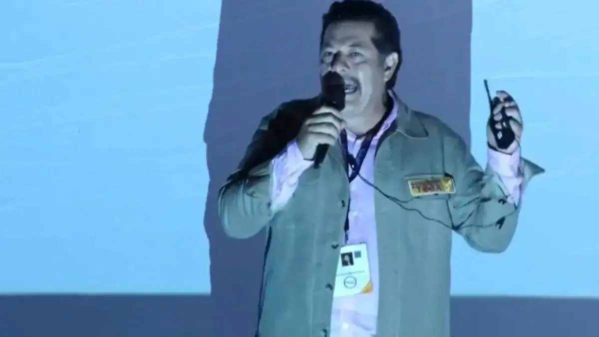 Enoc Leano FIC La Toba