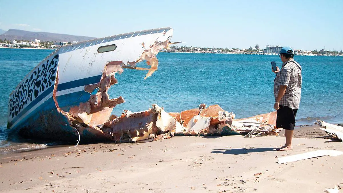 velero-mogote-destruido-la-paz