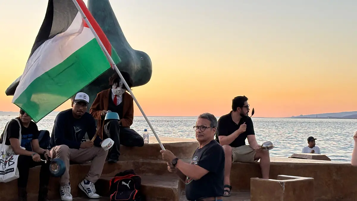manifestacion-palestina-malecon-la-paz