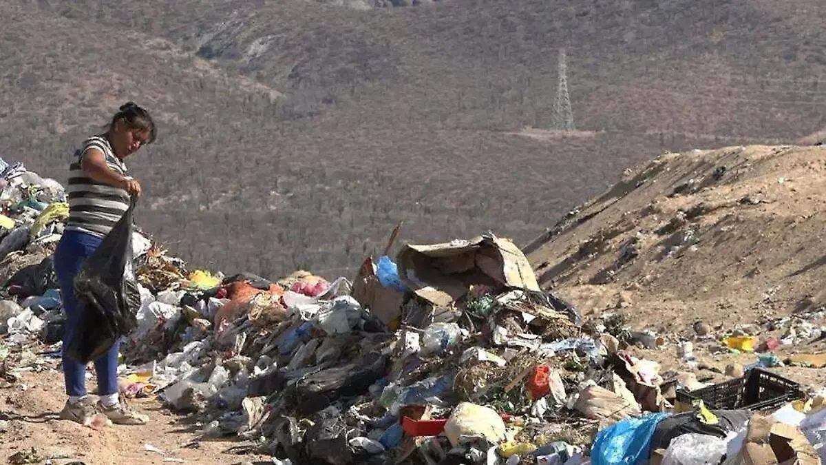 pepenadora-basurero-la-paz