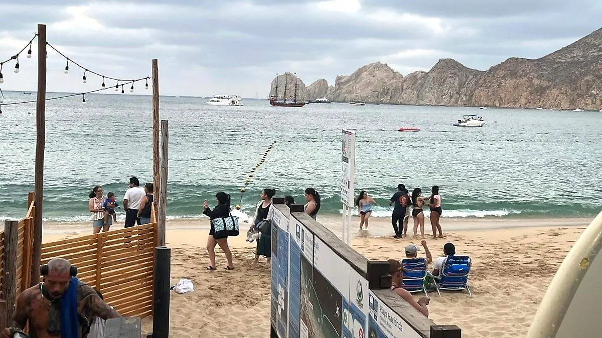 mar-fondo-playas-los-cabos