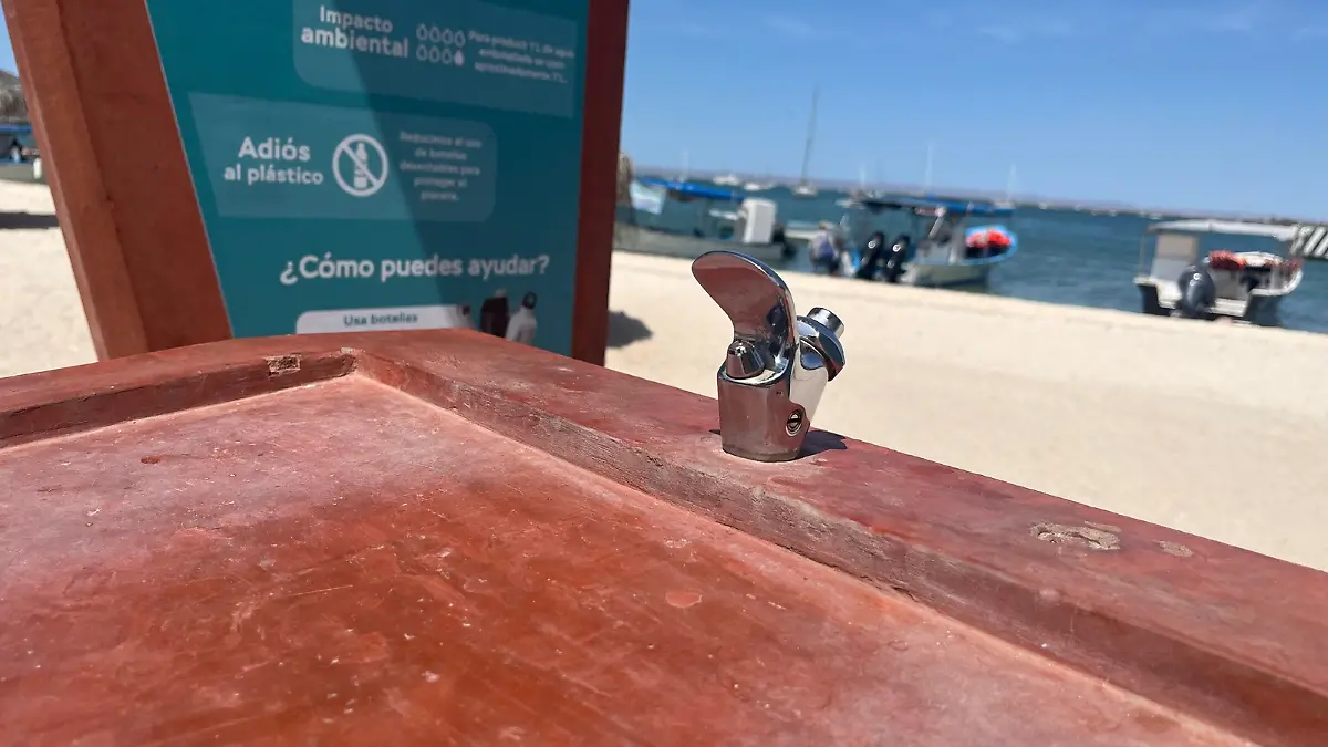 llave-agua-bebedero-la-paz