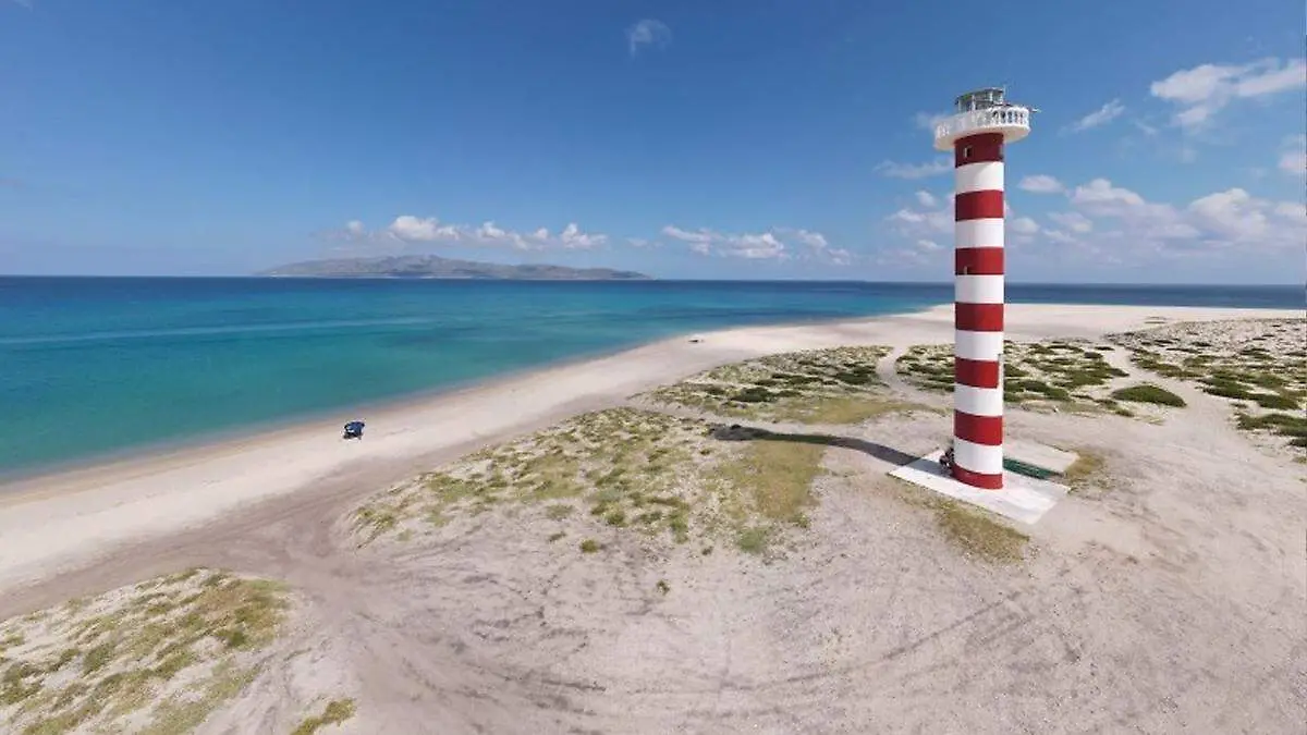 faro-punta-arena-la-paz