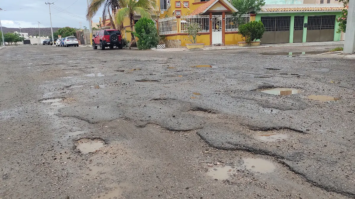 calle-la-paz-charcos