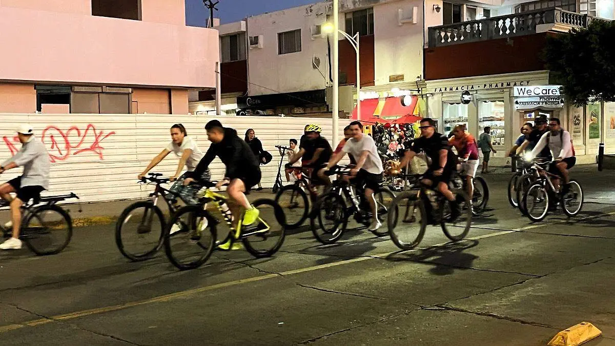 regreso-bicicletas-rodada-malecon-la-paz