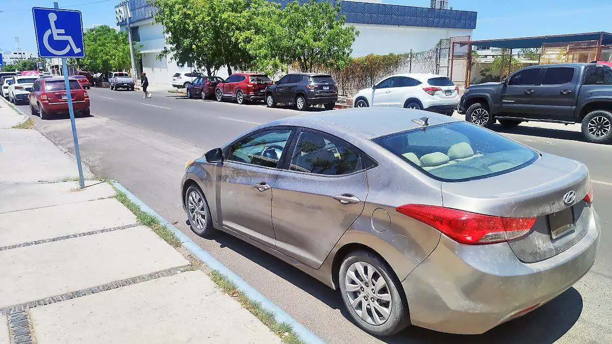 estacionamiento azul