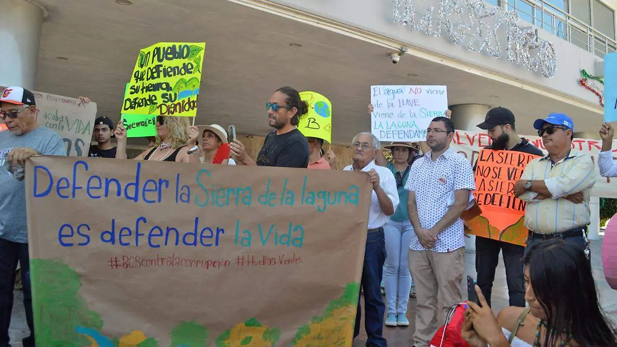 protesta sierra la laguna gobierno