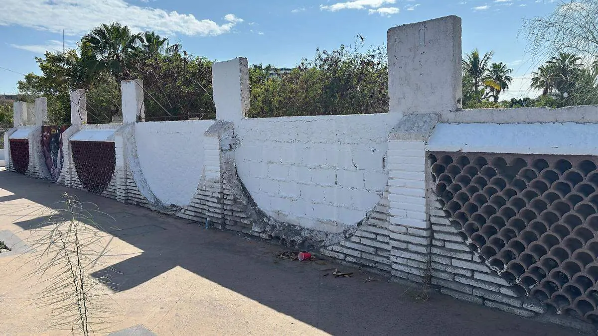 retiran manifestacion de barda distrito malecon