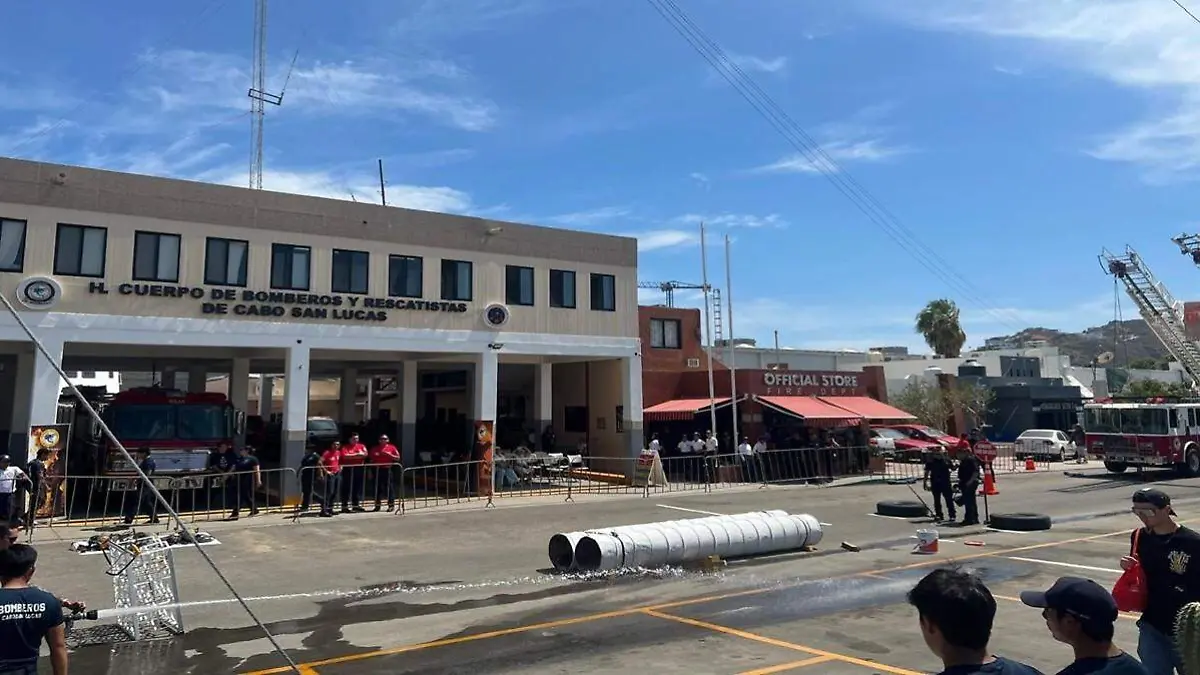 unidad-rescate-pesado-boberos-cabo-san-lucas