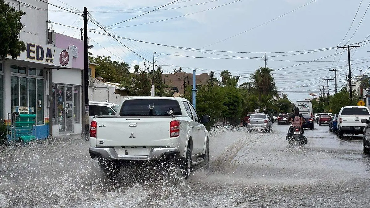 lluvias-calle-jalisco