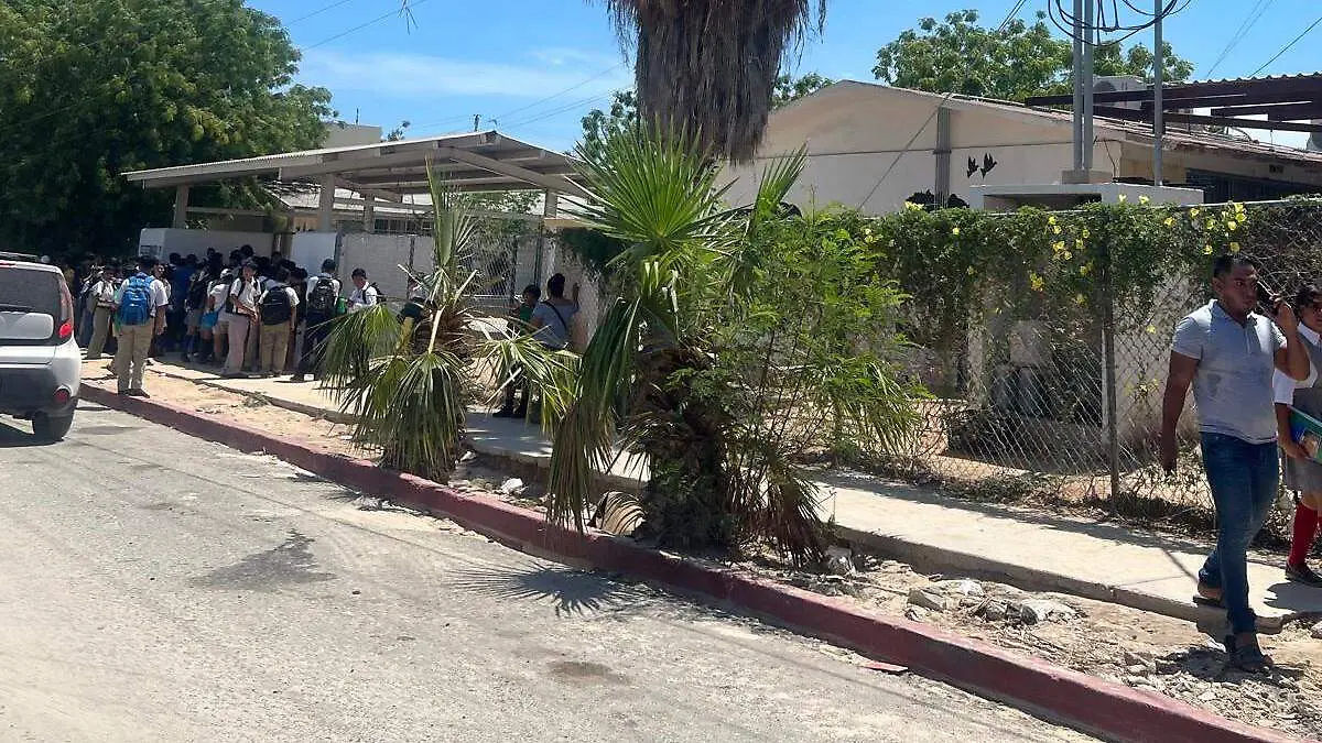 regreso-clases-caos-vial