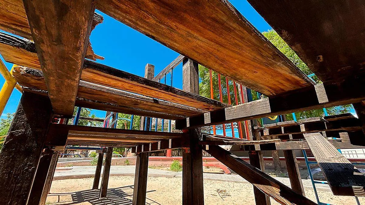 deterioro-parque-teatro-ciudad-la-paz