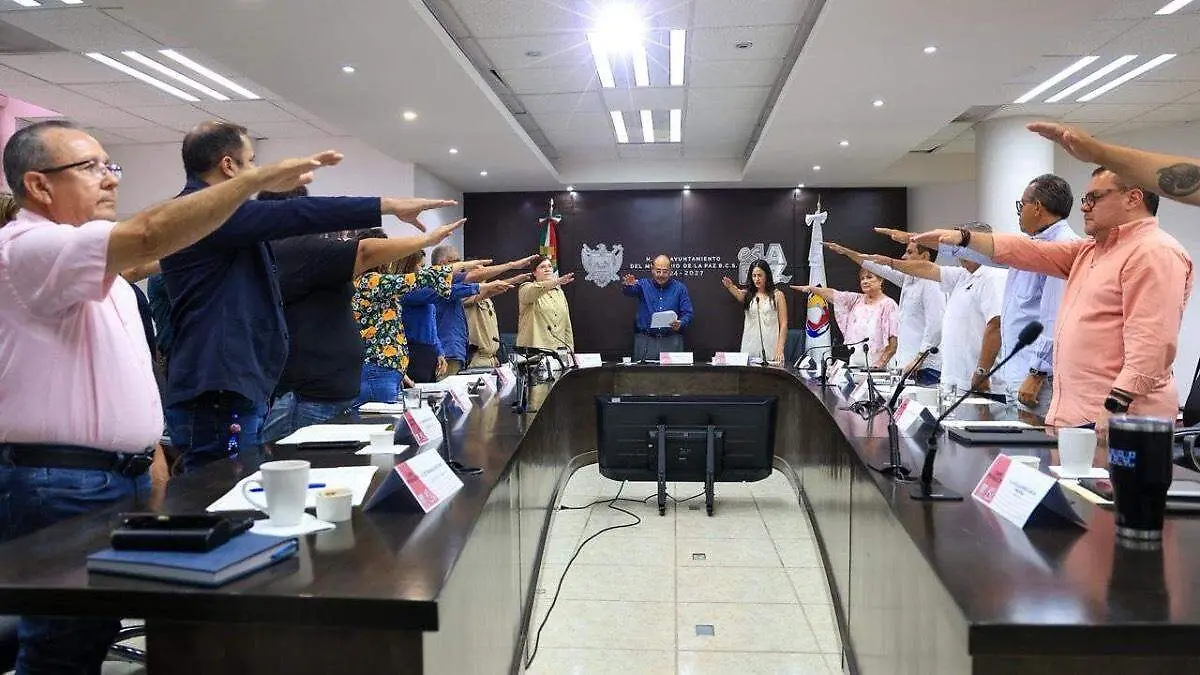Toma-de-protesta-comité-malecón