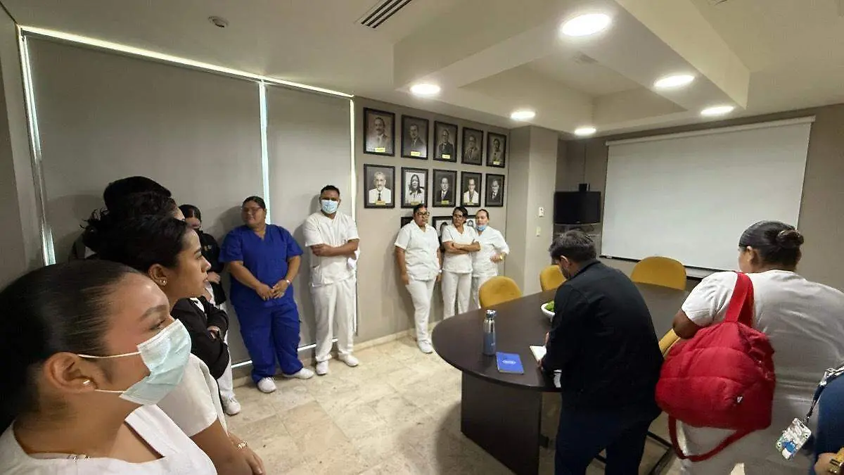 sala-juntas-enfermeros