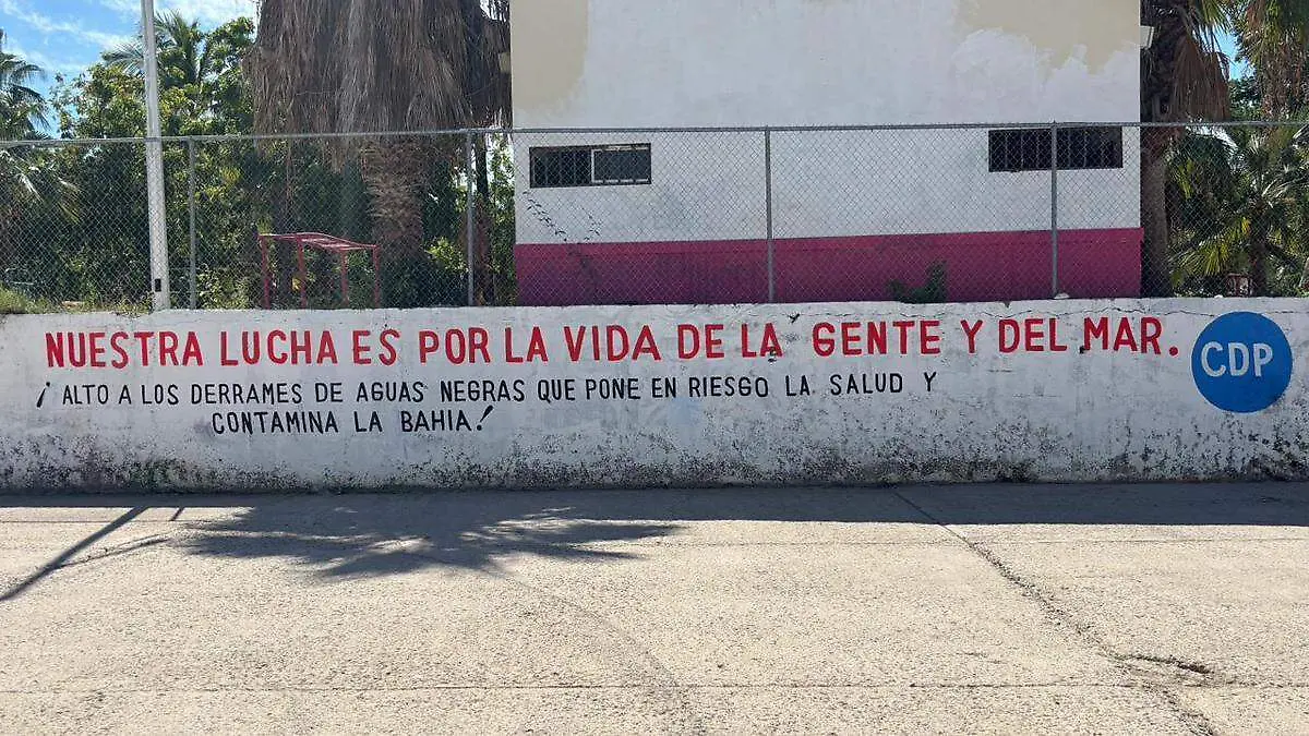 barda-pintada-esterito-nuestra-lucha-vida-gente-mar