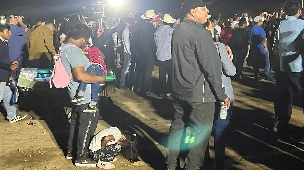 Ciudadanos fiestas los cabos