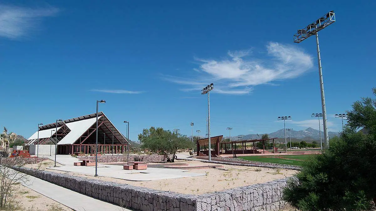 el-piojillo-centro-deportivo-municipal de la paz