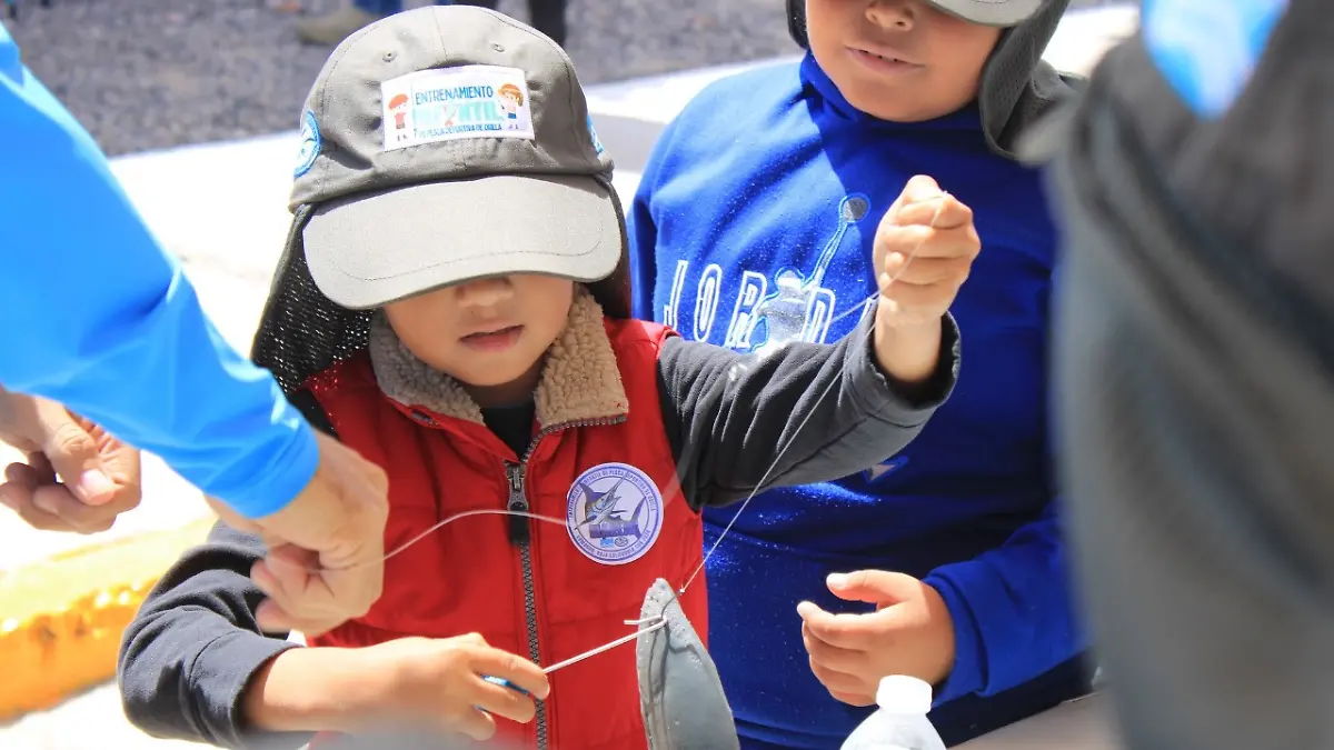 aprenden ninos y menores pesca deportiva