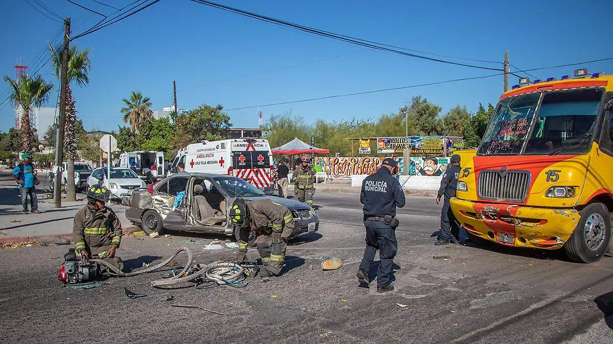 siniestro-vial-carro-camion