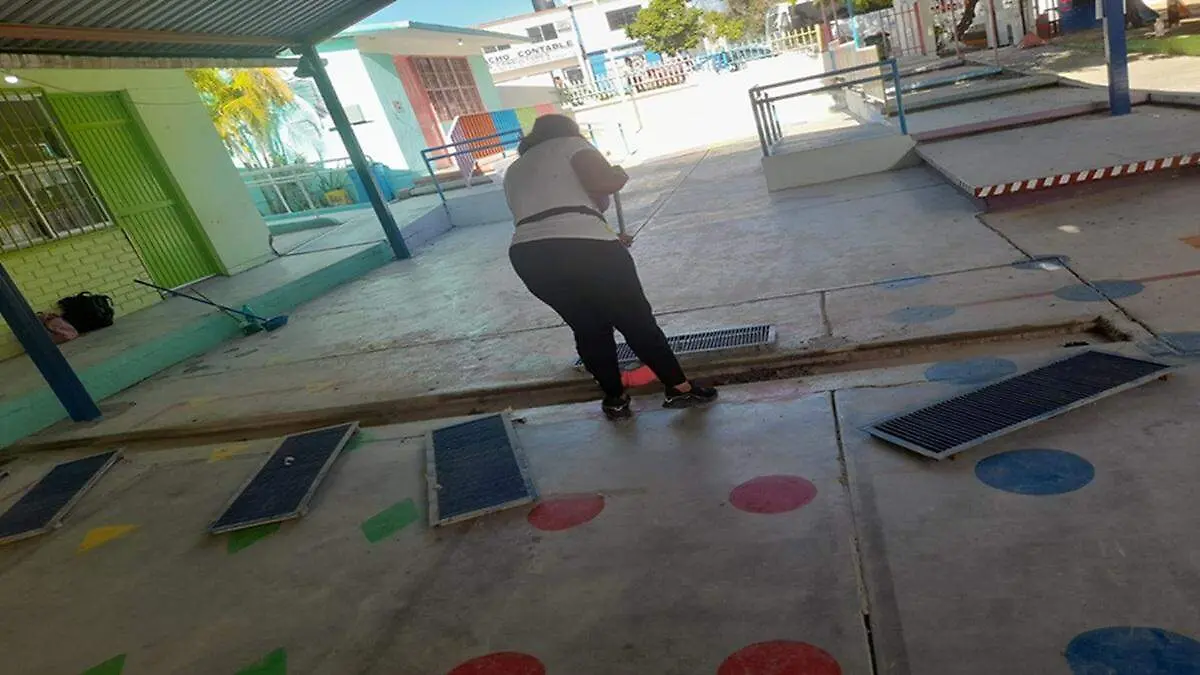 Fumigacion de escuela