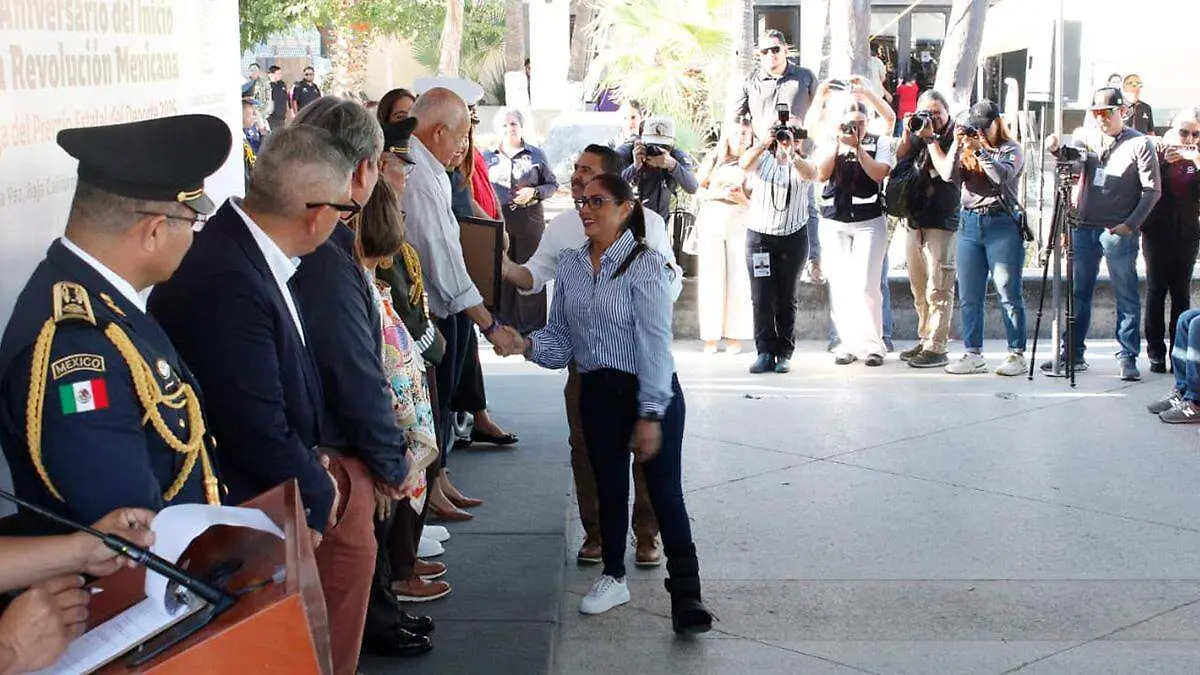 padres-clavadistas-premio-estatal-del-deporte-bcs