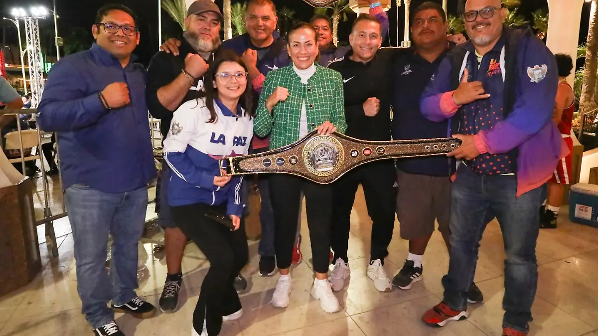 alcaldesa-la-paz-milena-quiroga-romero-torneo-box-malecon