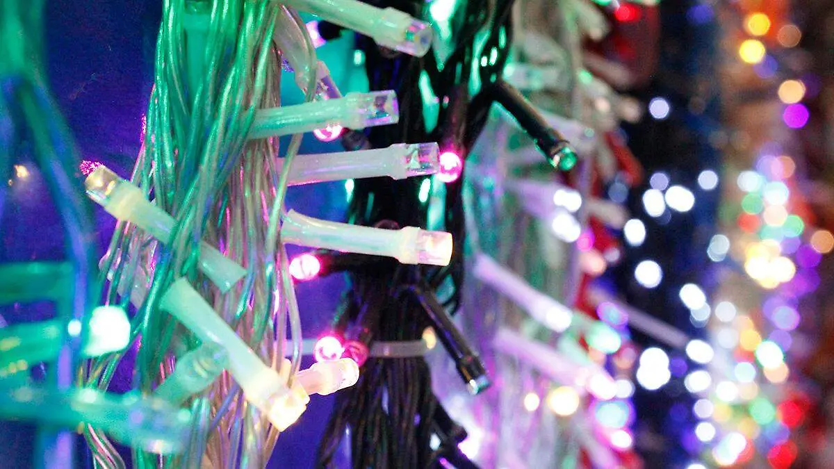 luces y series de navidad