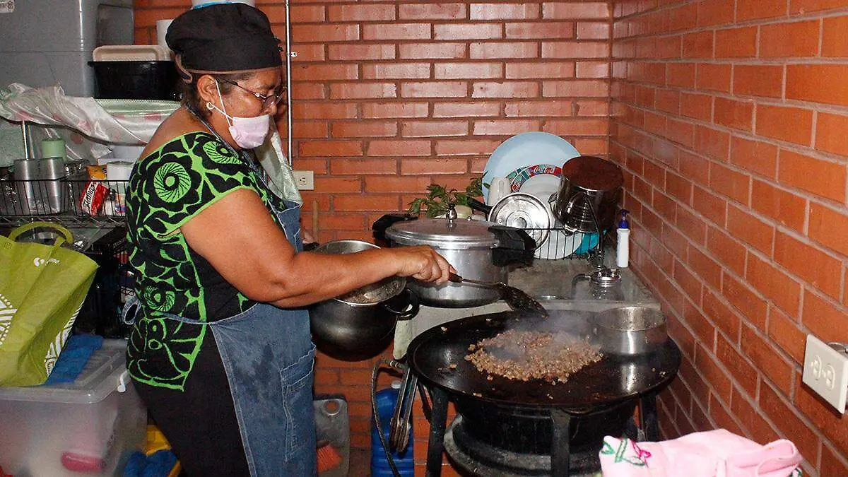 puesto-mercado-etnico