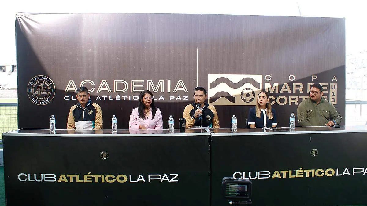 directivos-club-atletico-la-paz