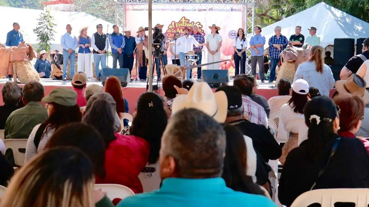 maquecho-2025-autoridades