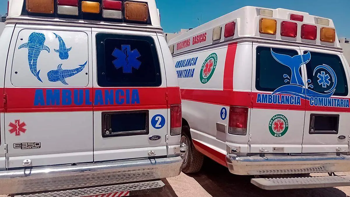 ambulancia-donada-paramedicos-tiburon-ballena