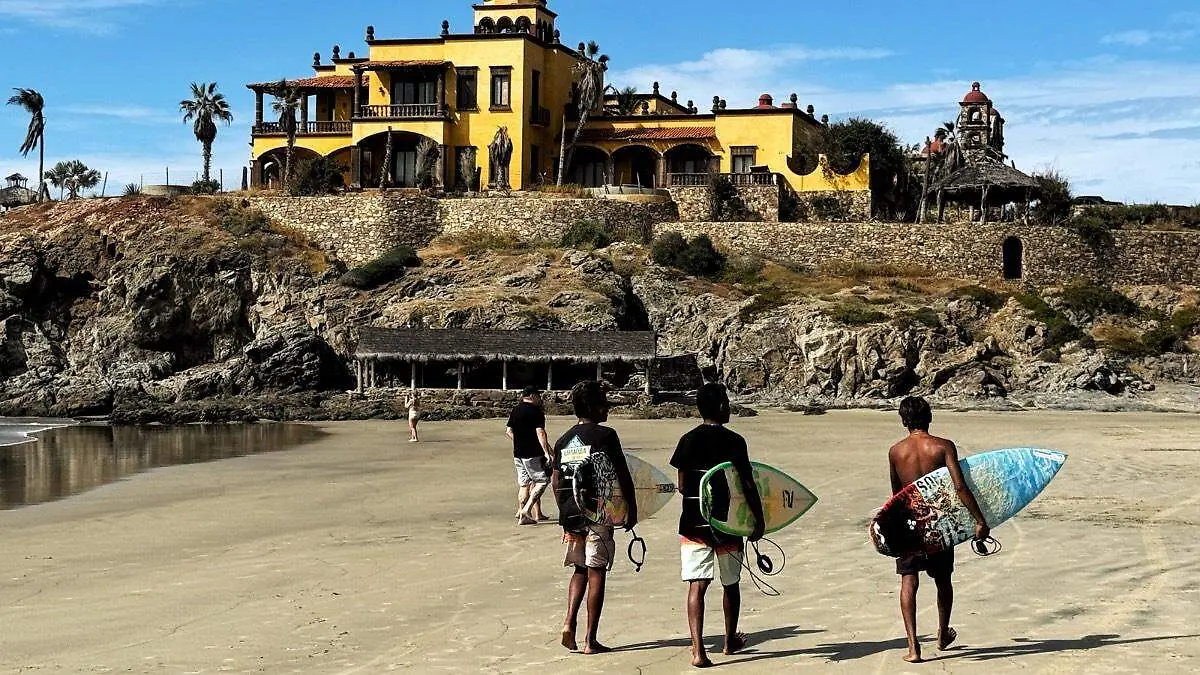 Surf 3 (1)