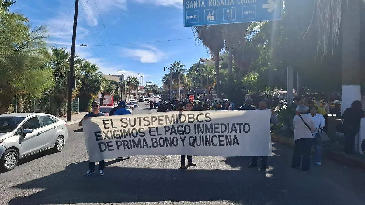 bloqueo-burocratas-santa-rosalia-4