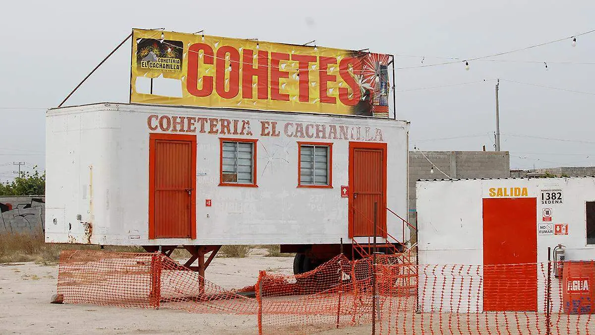 puesto-de-venta-de-cohetes-la-paz