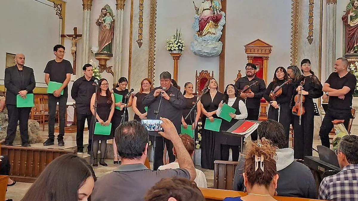 concierto-navidenio-anual-omar-ramirez