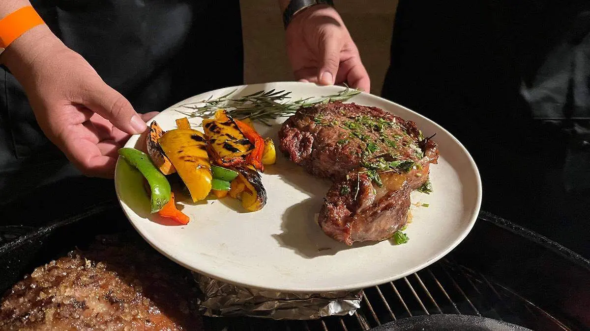 Corte de carne-fin de año-cena-año nuevo