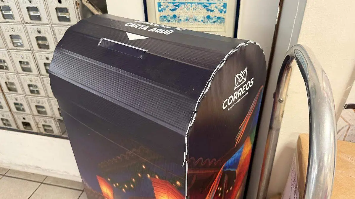 Buzon-Reyes-Magos-Cartas-Correos