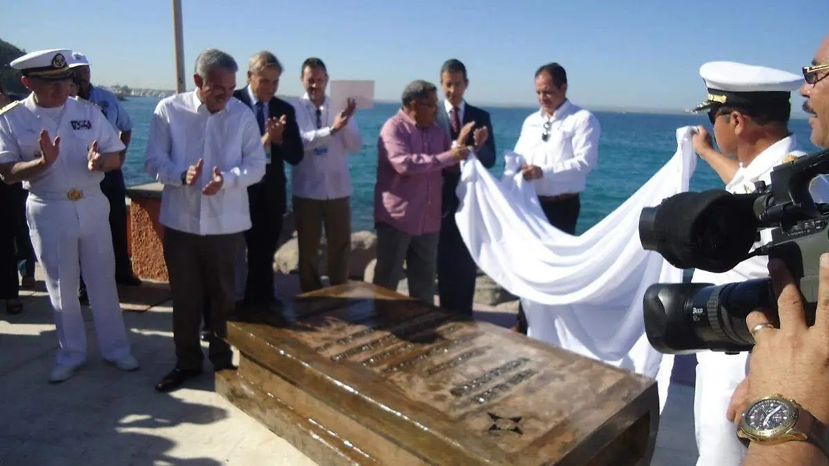 develacion-banca libro-raul-antonio-cota