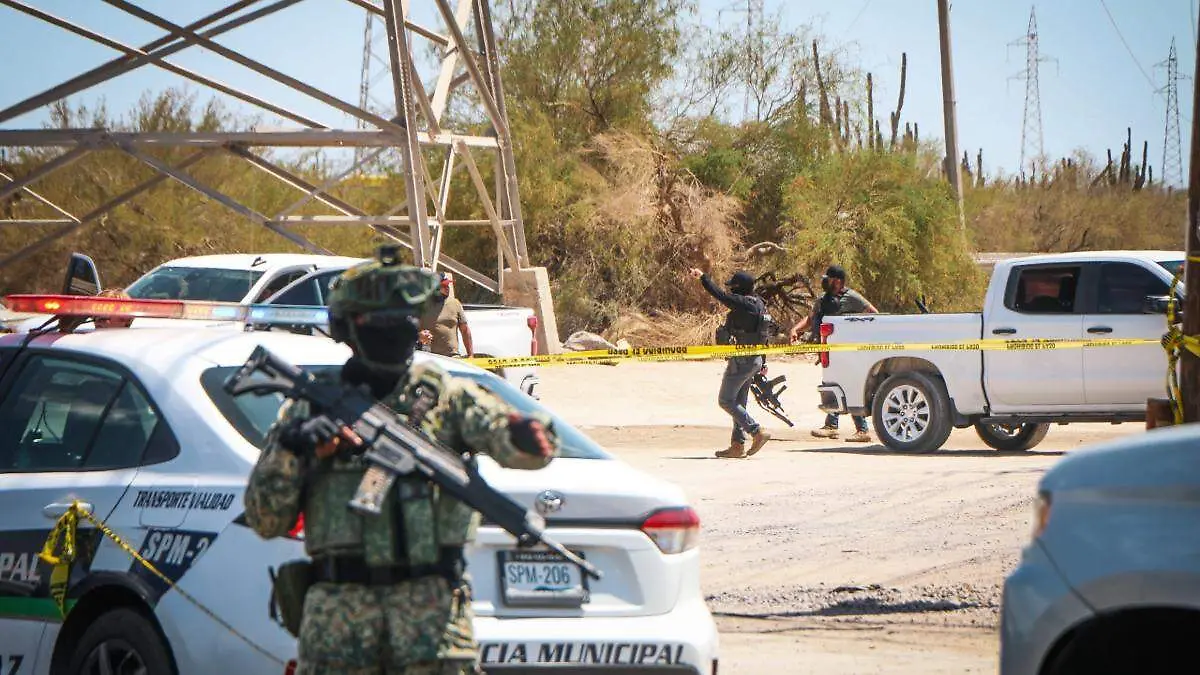 policia-municipal-elementos-marina-zona-acordonada