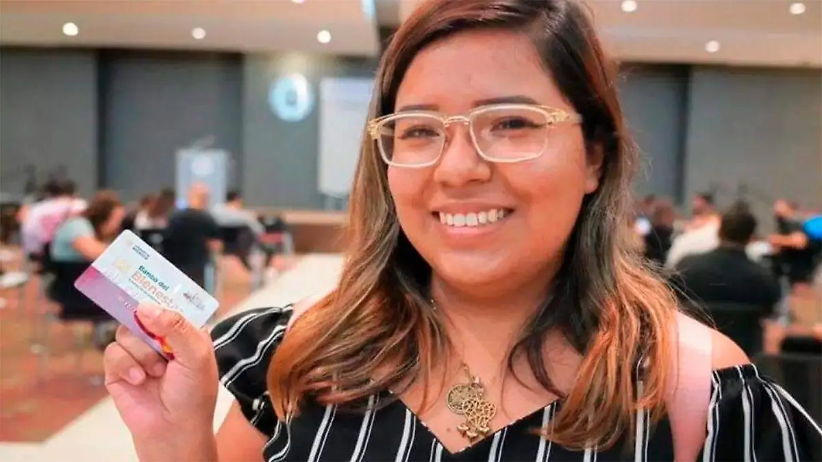 joven-construyendo-el-futuro